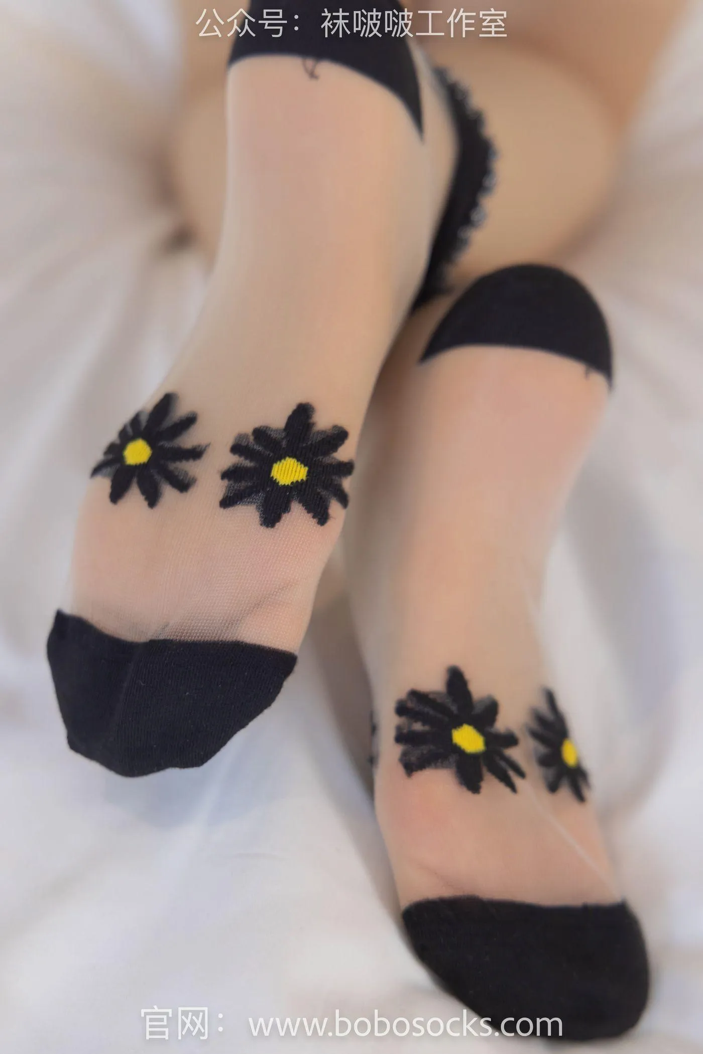 [BoBoSocks袜啵啵]NO.097 稚予-板鞋、玻璃丝短袜、肉丝 [140P]插图